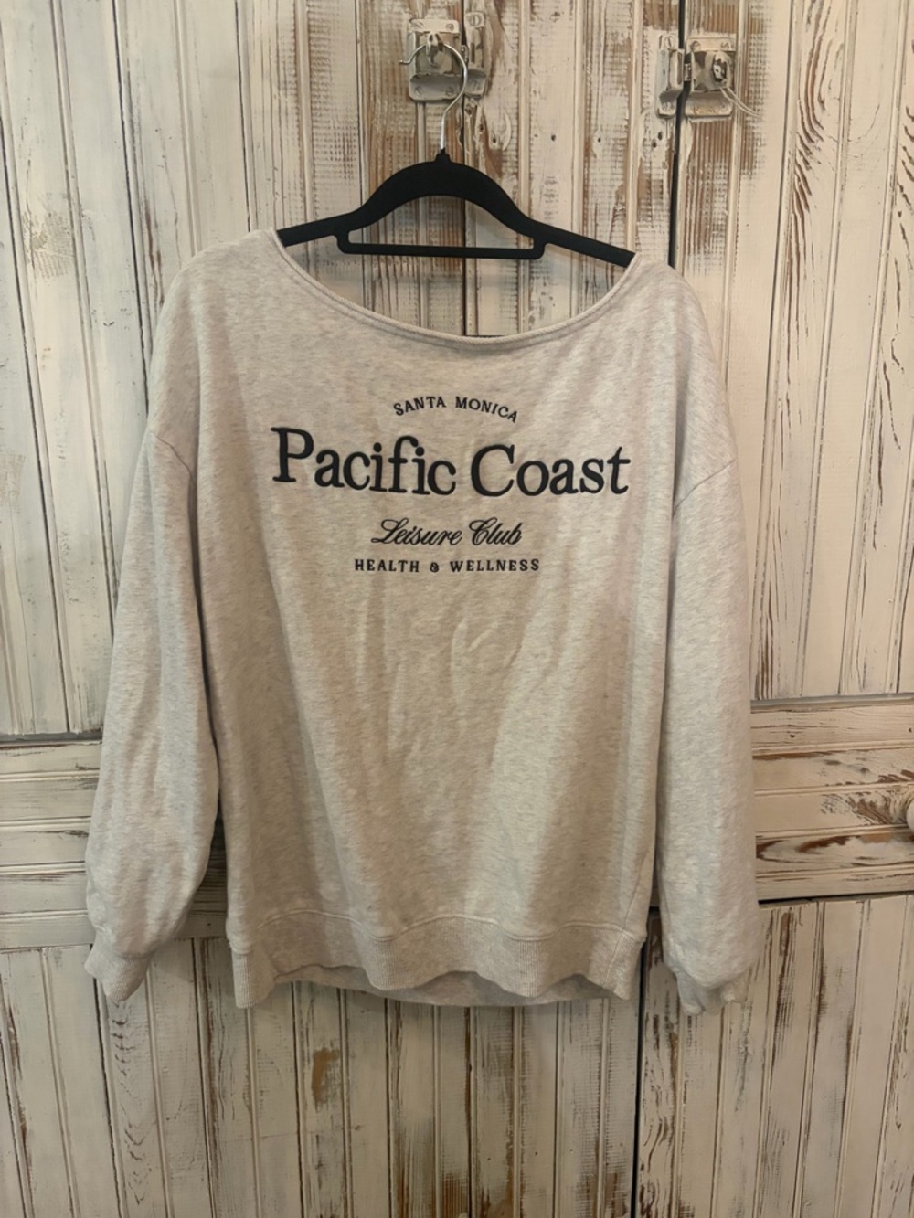 Garage off the shoulder Sweatshirt